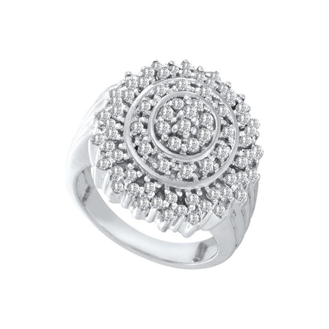 1 CTW-Diamond CLUSTER RING