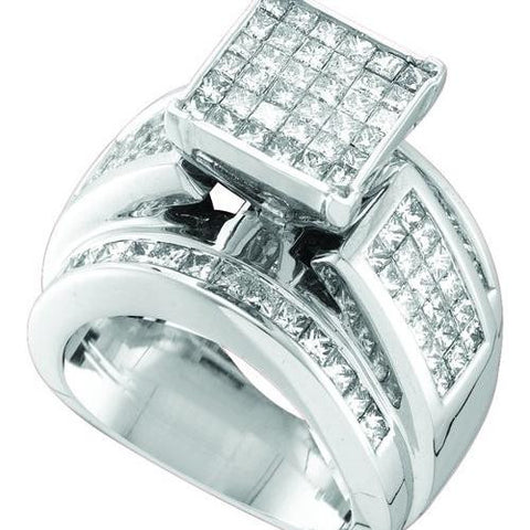 14KT White Gold 3.00CTW DIAMOND BRIDAL SET WITH 0.33CT PRINCESS-CUT CENTER