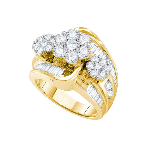 3  CTW-Diamond FLOWER RING